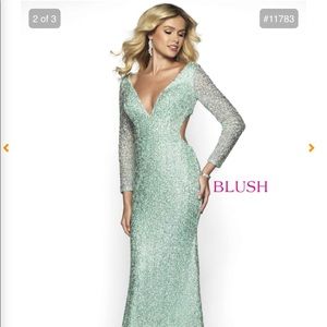 SUPER SPARKLY PROM GOWN! SZ 8